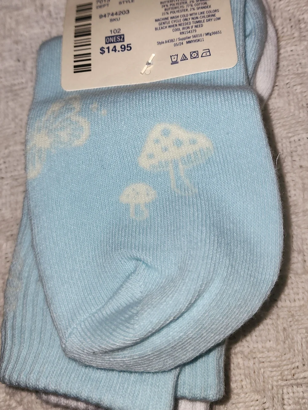 Aeropostale White Crew Socks with Pink and Blue Butterfly Embroidery OS NWT
